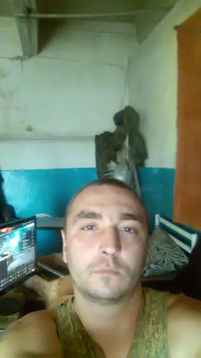  10497422  Tema, 36 ,    