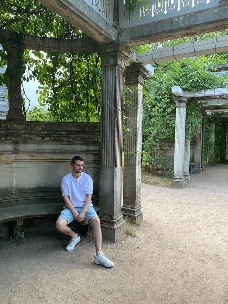 ���� 28327422 ������� ������, 27 ���, ���� ���������� � �����-����������