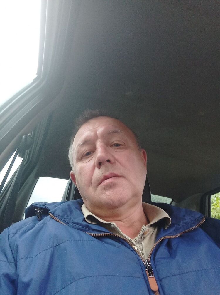  29810712  Igor, 63 ,    