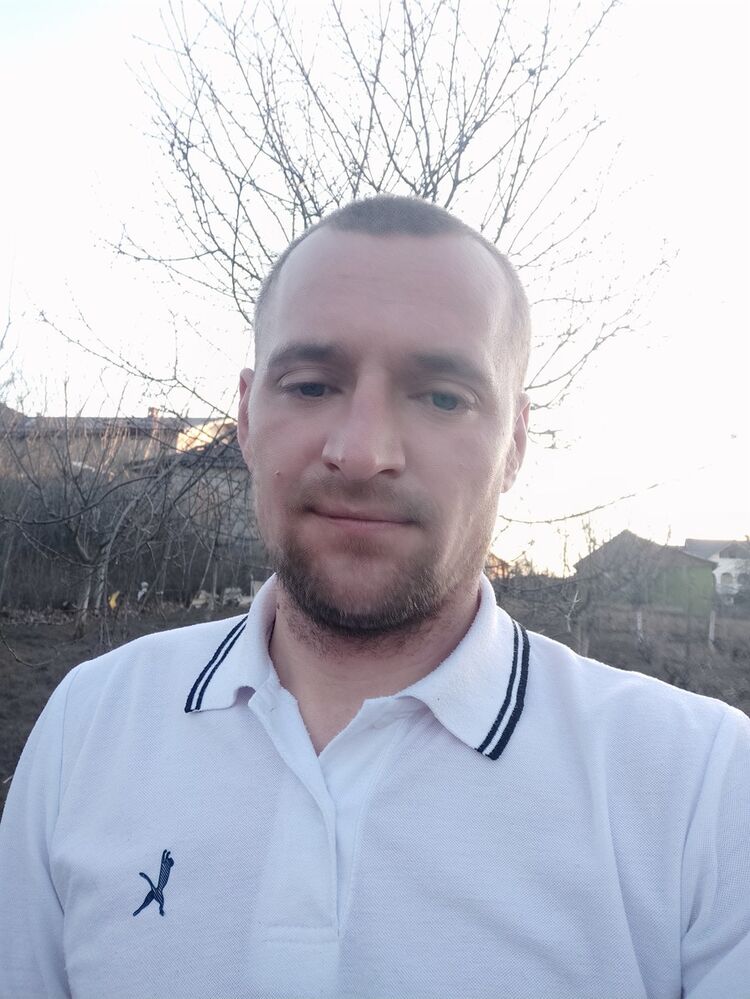  19285342  Catarau, 35 ,    