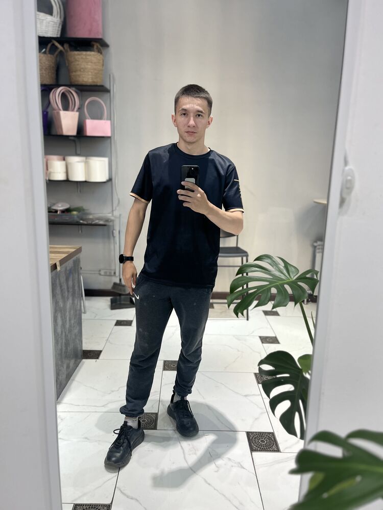  53068042  , 26 ,    