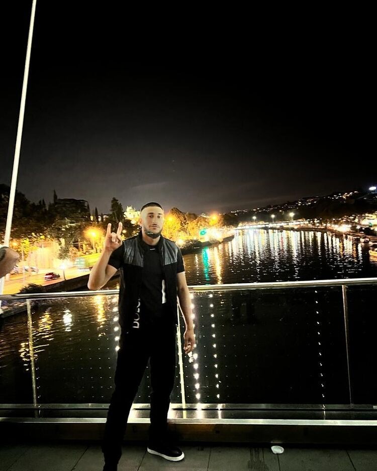  38466012  Islam, 31 ,    