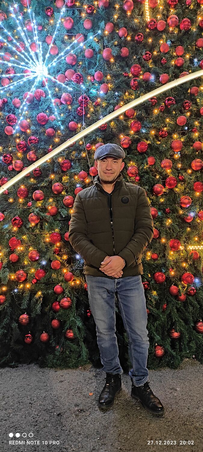 ���� 40448102 ������� Grigore, 44 ����, ���� ���������� � ��������