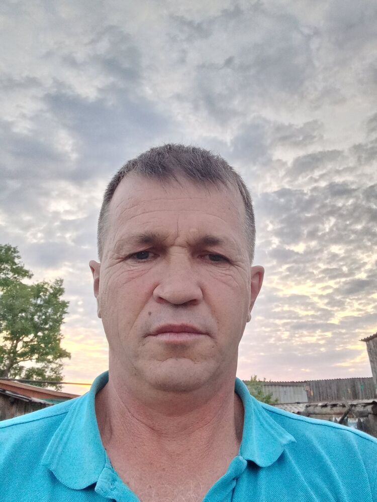  35291272  Sergei, 49 ,    