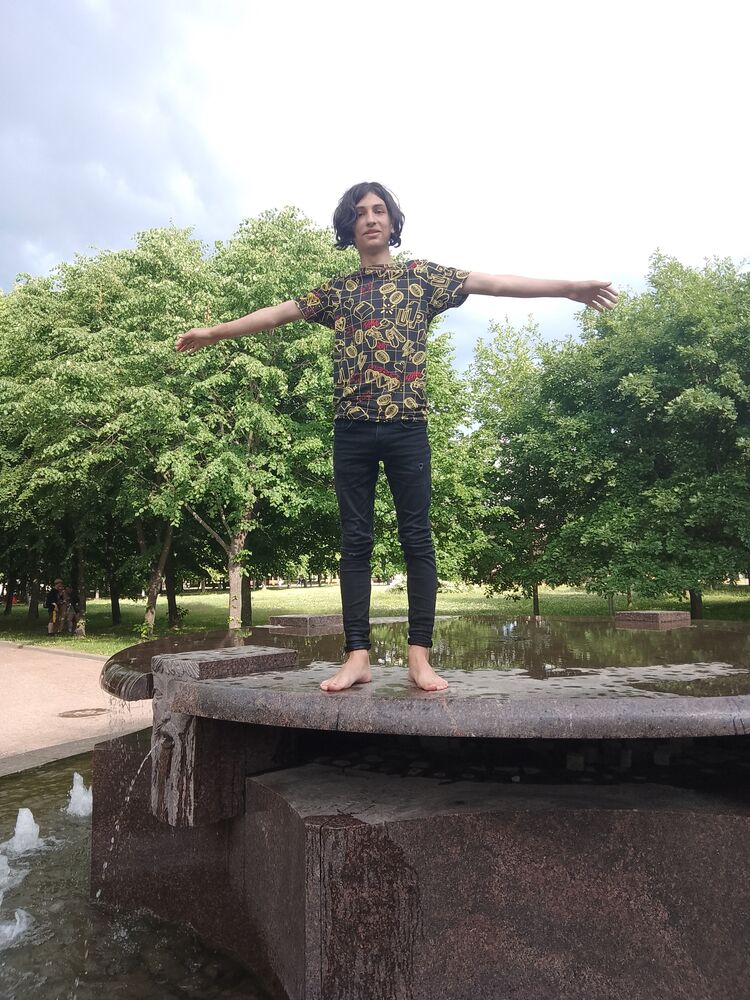  27525022  , 22 ,    -