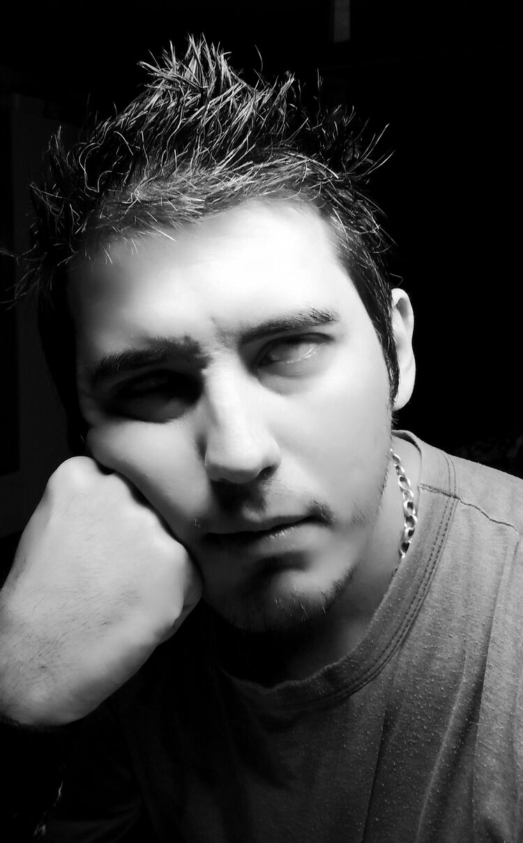  ,   Vladislav, 38 ,   ,   