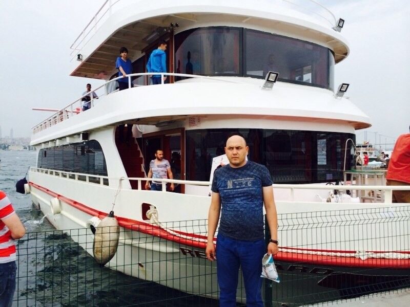  ,   Tolkin, 42 ,  