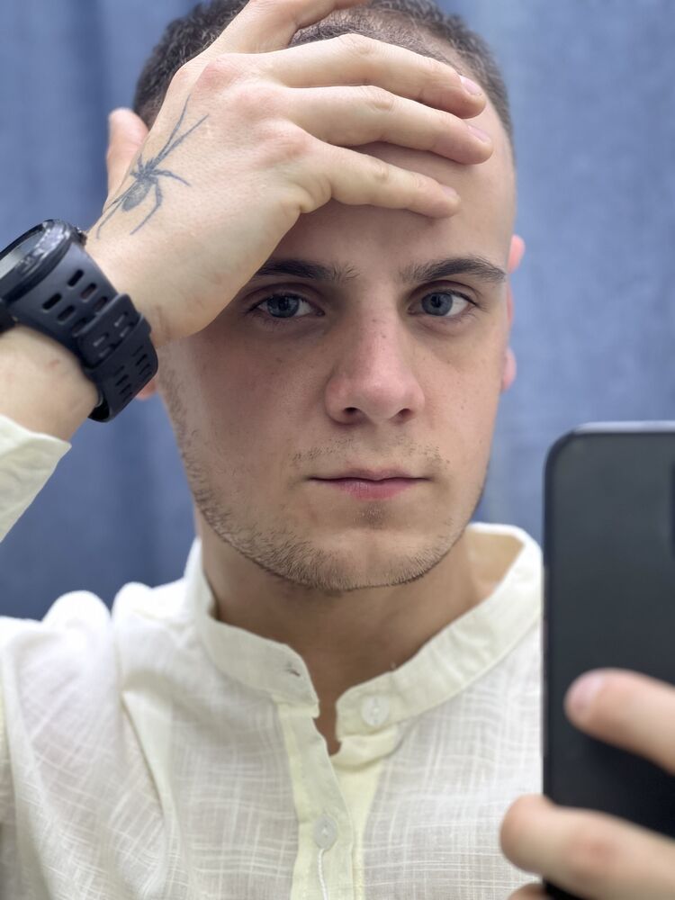  53301822  Oleg, 24 ,    -