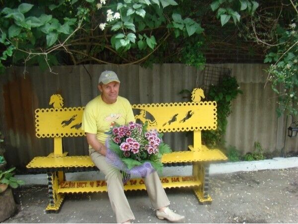  39765172  Vladimir, 68 ,    