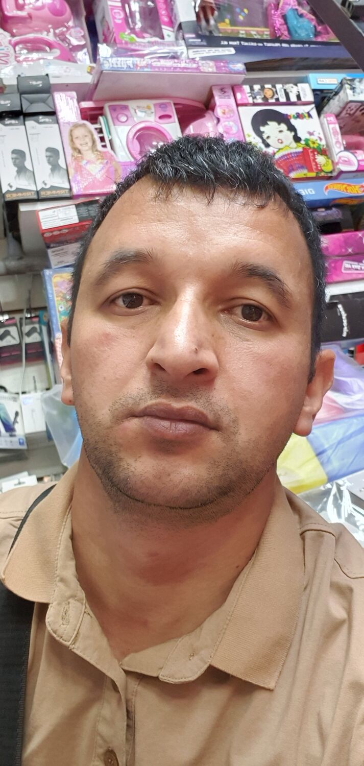  44184862  , 42 ,    