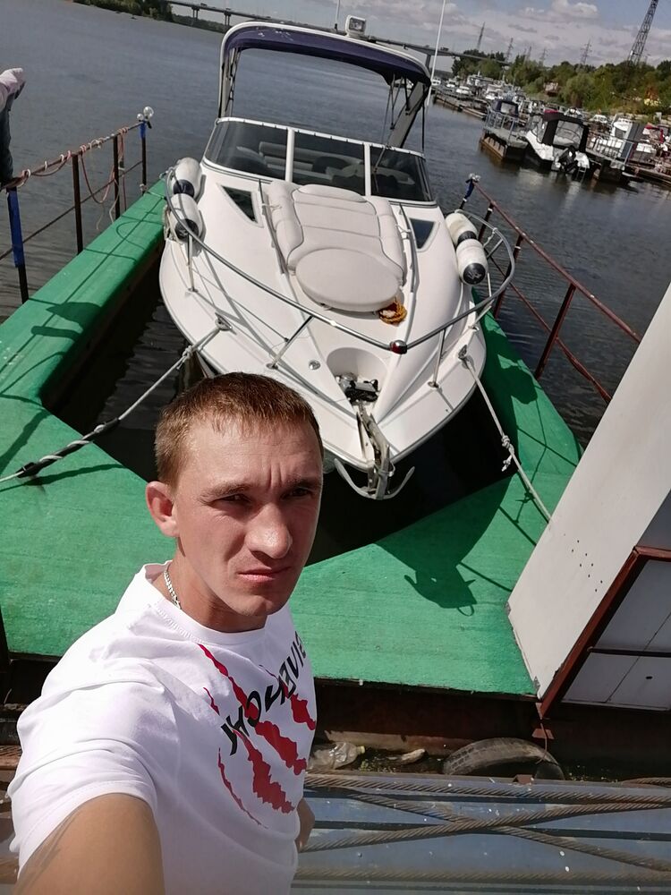  ,   Robert, 31 ,   ,   
