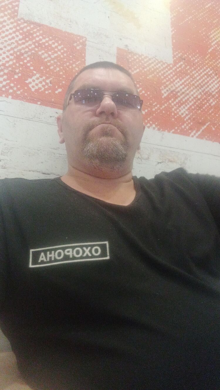  46082962  , 54 ,    