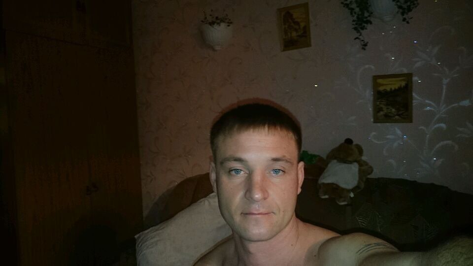  ,   Alexandr, 44 ,   ,   , c 