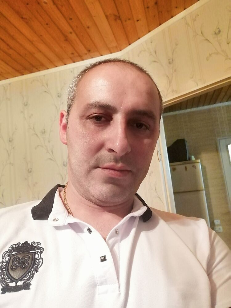  28590862  , 42 ,    