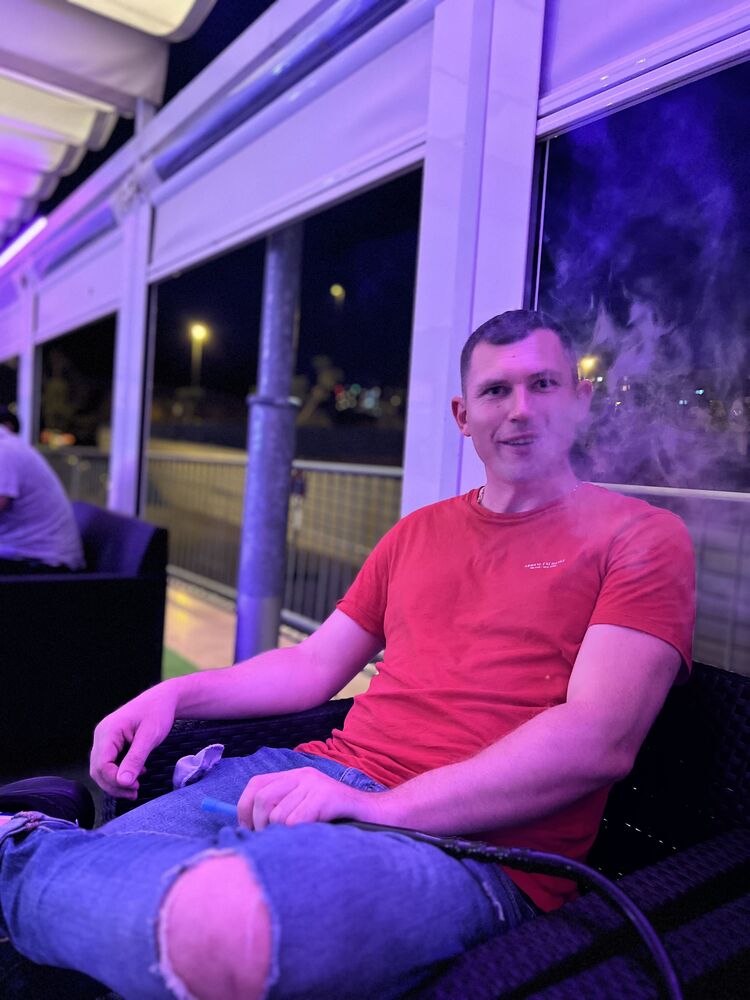  ,   Vlad, 29 ,   ,   