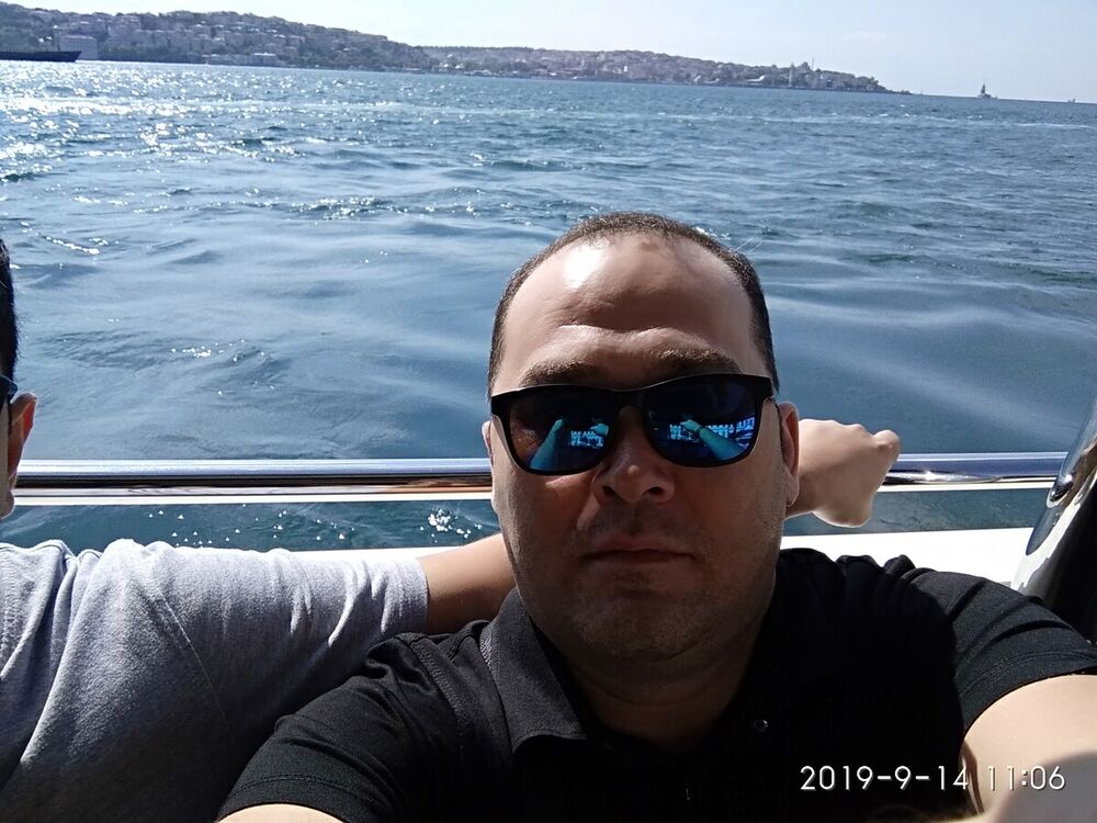 ,   Mr X, 41 ,   ,   , c 