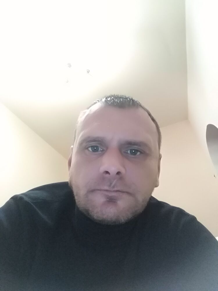 33063792  , 37 ,    