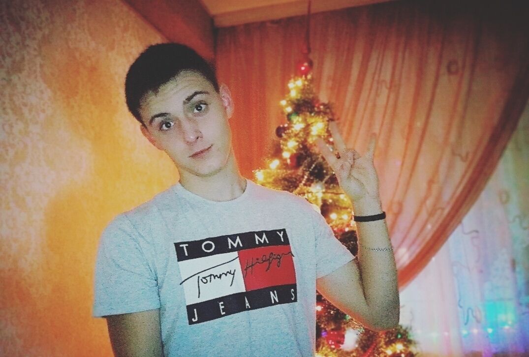 ,   Andrey, 25 ,   ,   