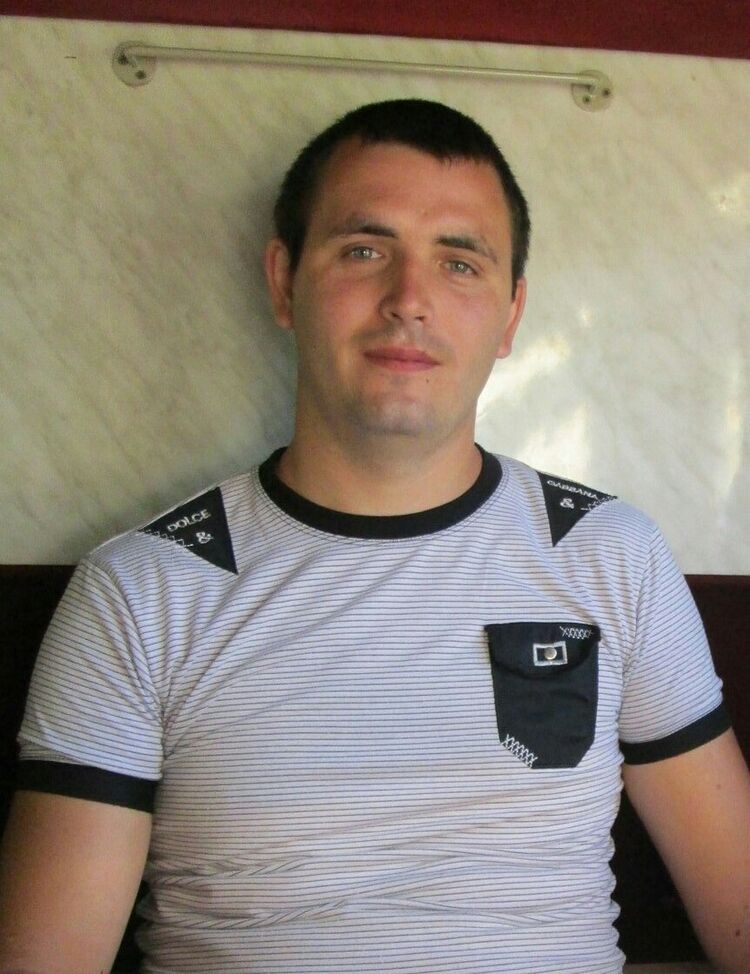  12979312  Serhei, 36 ,    