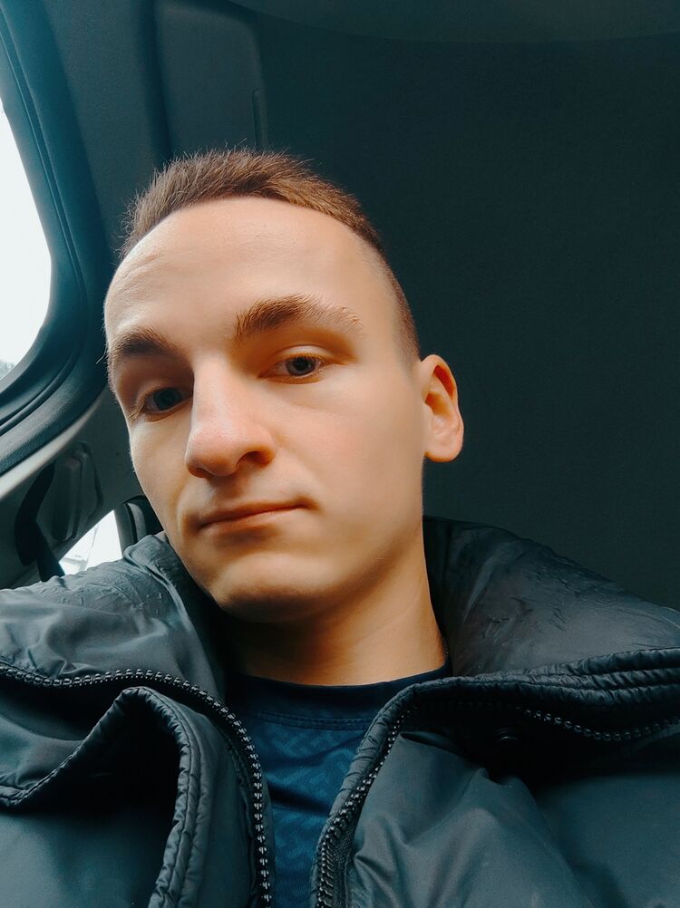  32606182  , 24 ,    