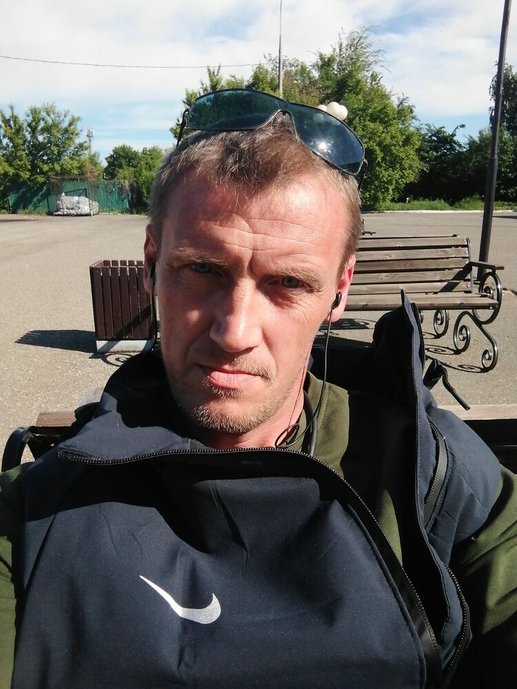  -,   , 43 ,   c 