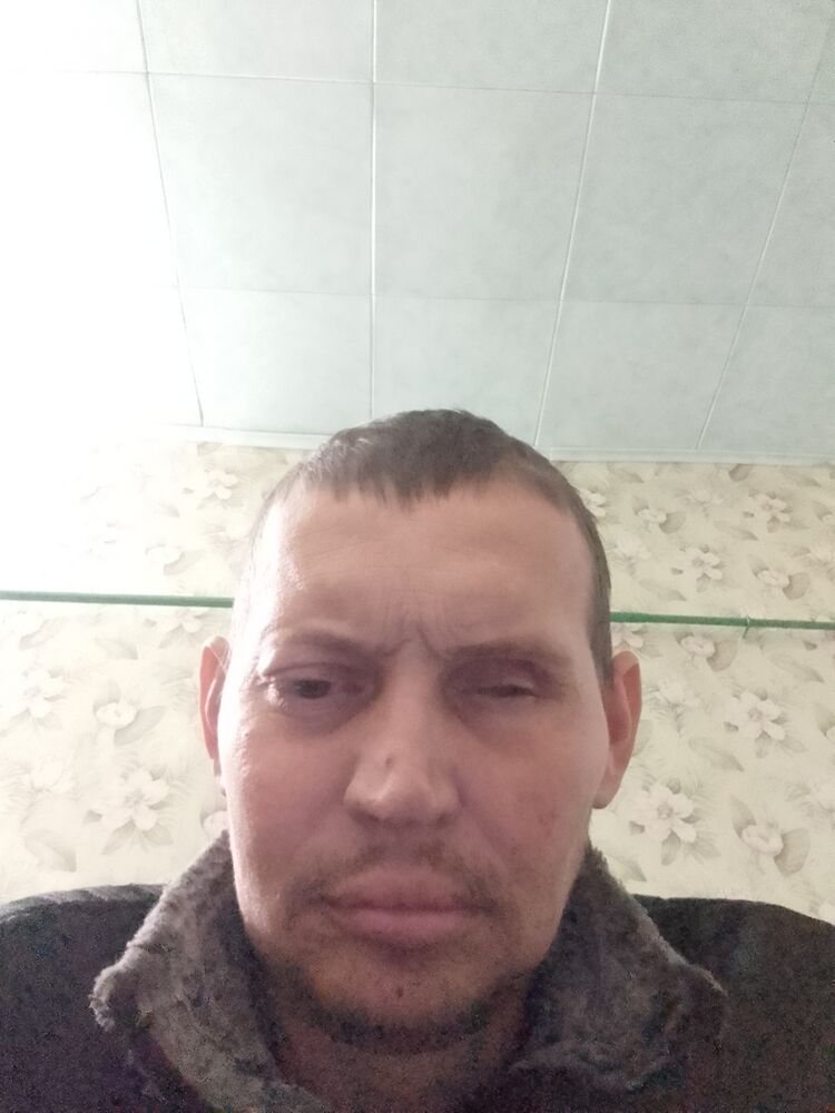  48078232  , 39 ,    