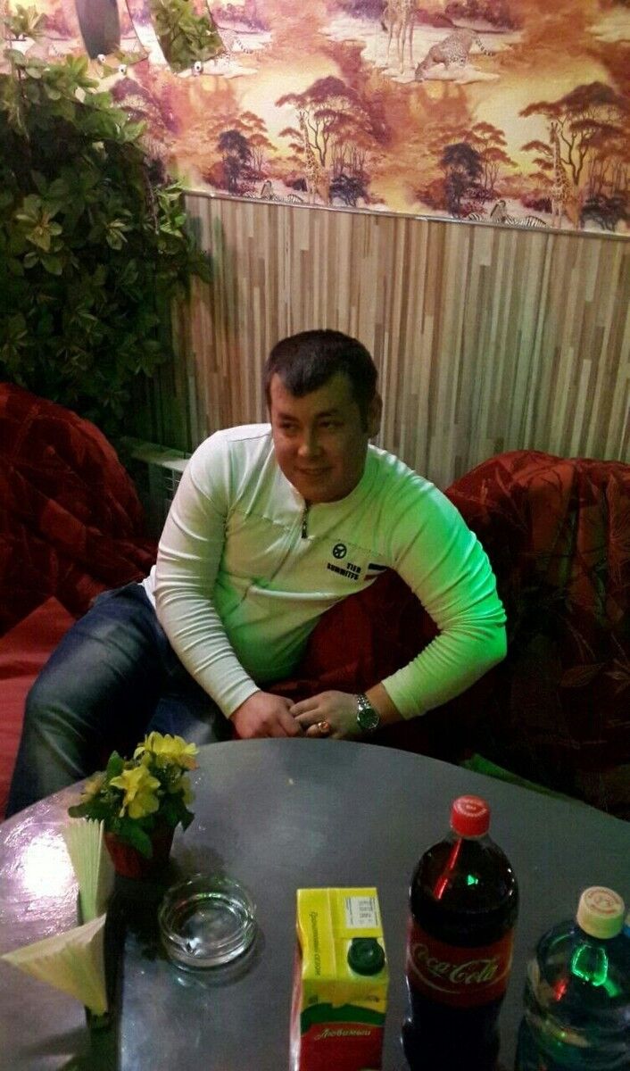  9478522  Ruslan, 34 ,    