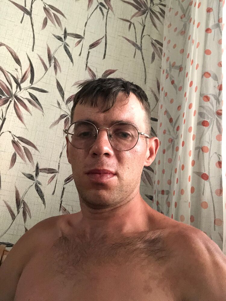  44259542  , 39 ,    