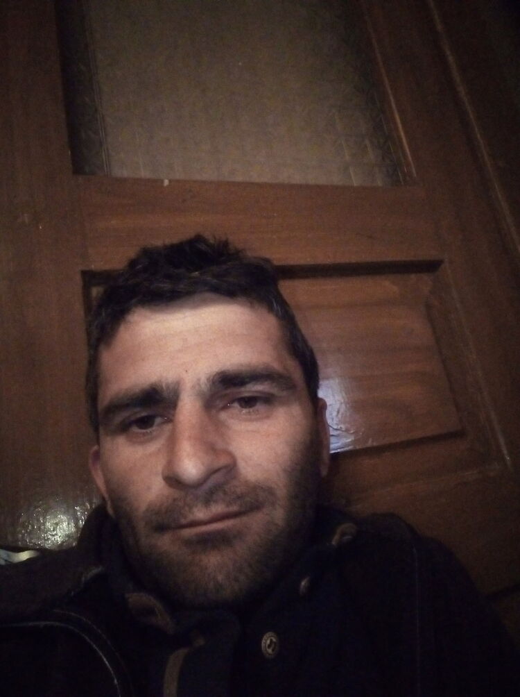  ,   Hayko, 41 ,   ,   , c 