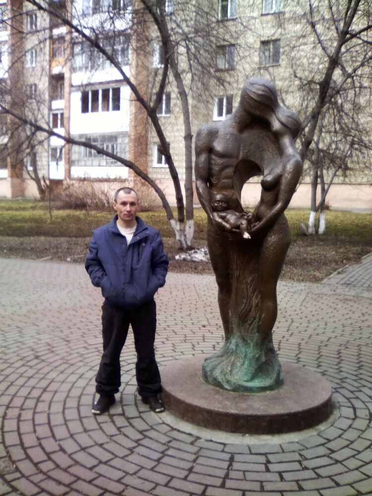  43748732  , 47 ,    -