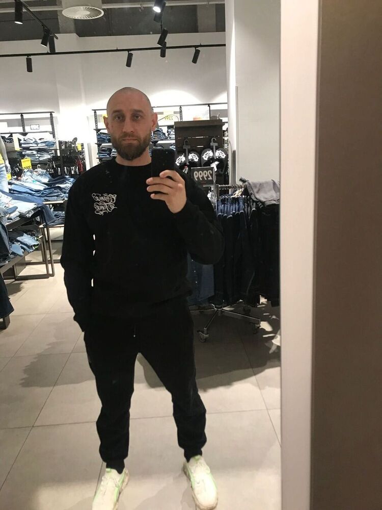  44155632  , 37 ,    