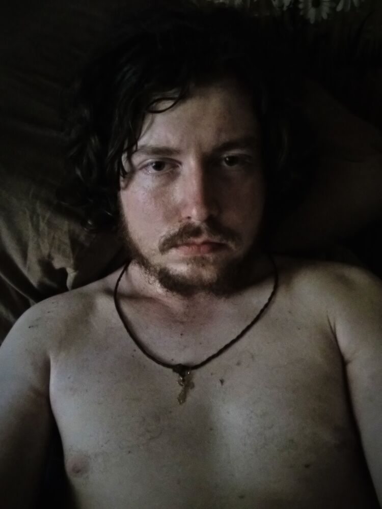  ,   Petr, 28 ,   , 