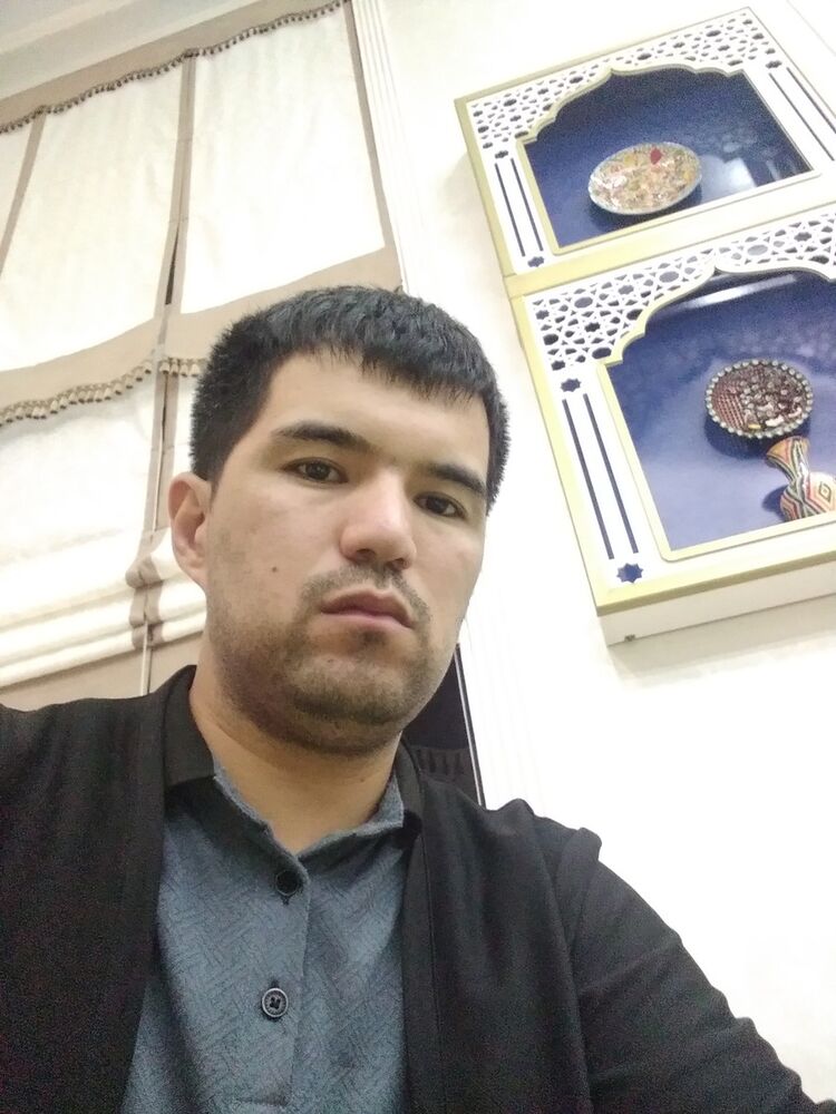  17649132  Xxxxx, 34 ,    