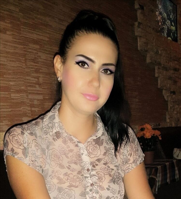  54230452  Katrin, 40 ,    