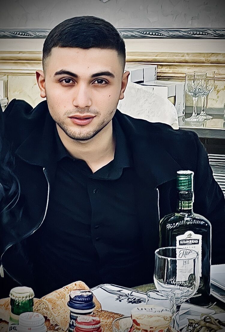  33663342  , 24 ,    
