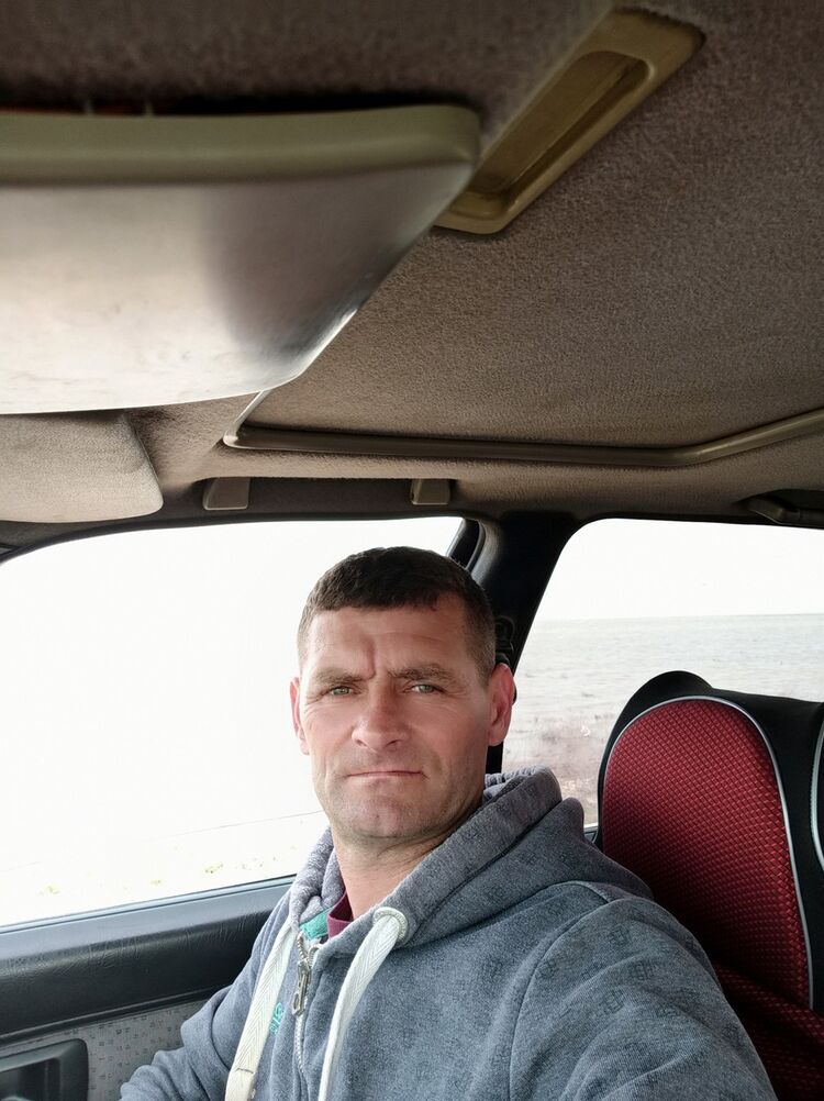  19695262  , 48 ,    
