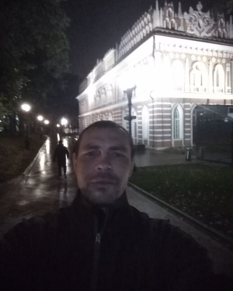  14595142  PAVEL, 38 ,    