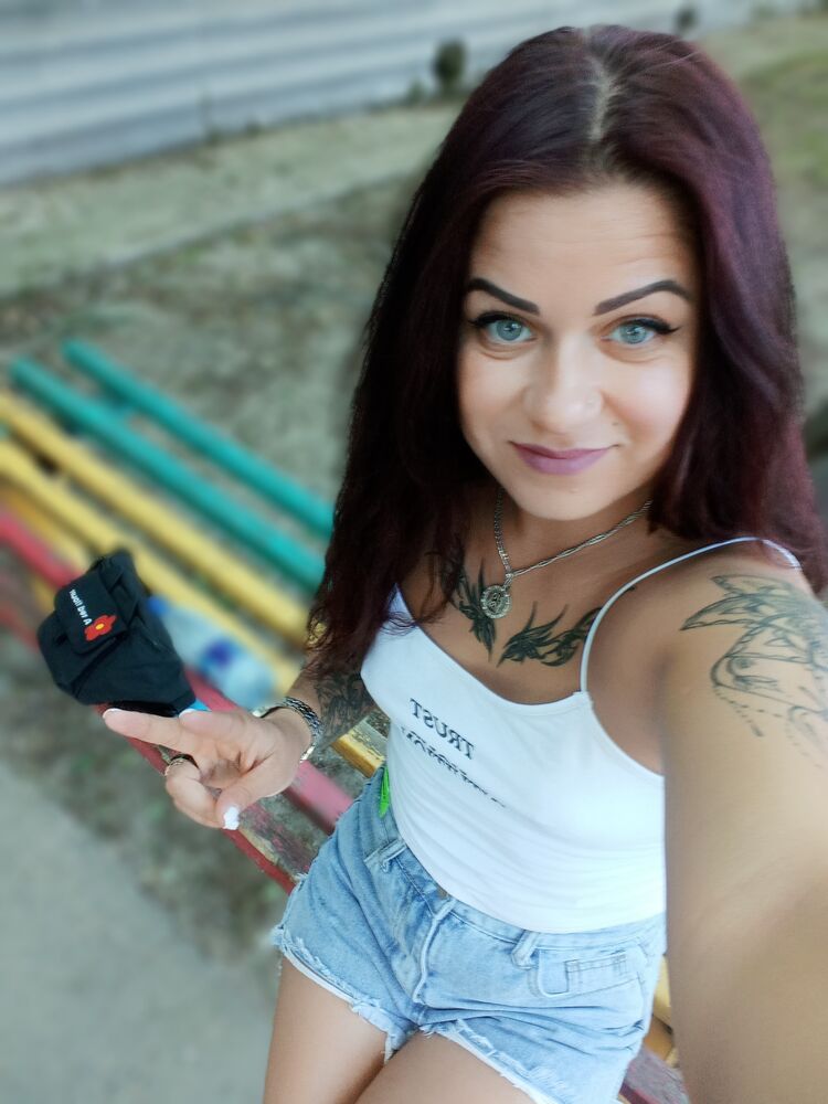  ,   Alexandra, 34 ,   ,   , 