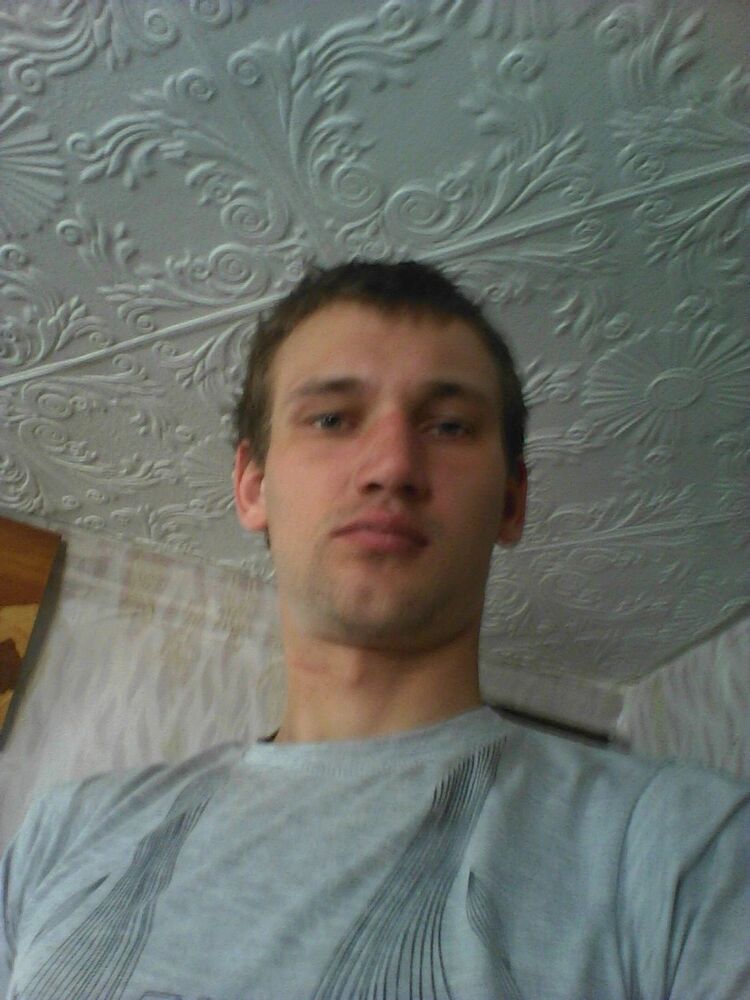  4154982  Aleks, 35 ,    