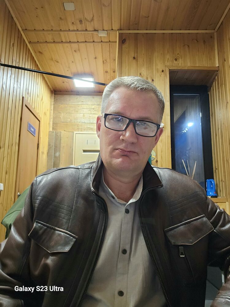  ,   Vitaliy, 48 ,   ,   , c , 