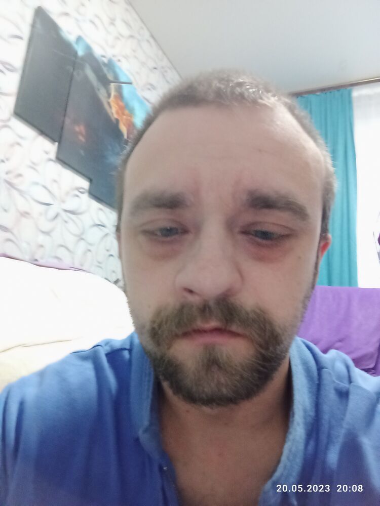  34626332  Mikhail, 36 ,    