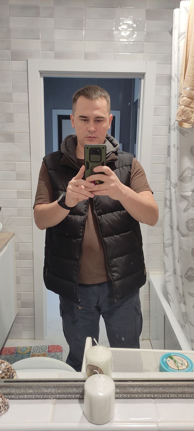  ,   Rinat, 35 ,   ,   