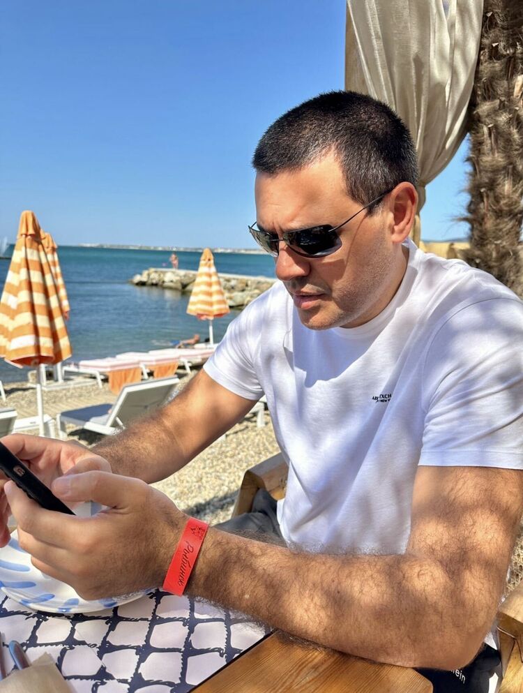  ,   , 42 ,   ,   