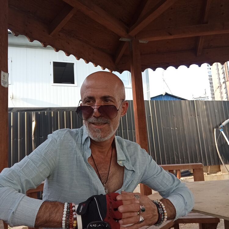 ���������� ������, ���� ������� Ali, 44 ����, ������������ ��� ������, ����� � ���������, c�������� ���������