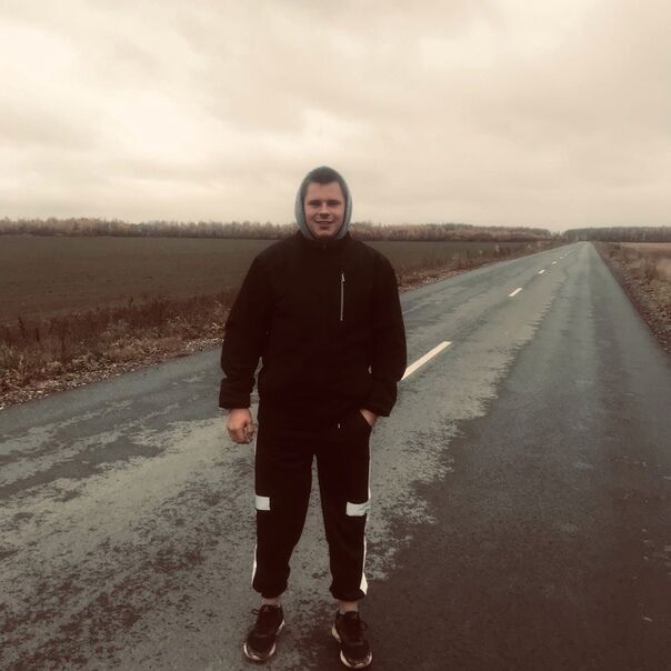  45164192  Nikolay, 24 ,     