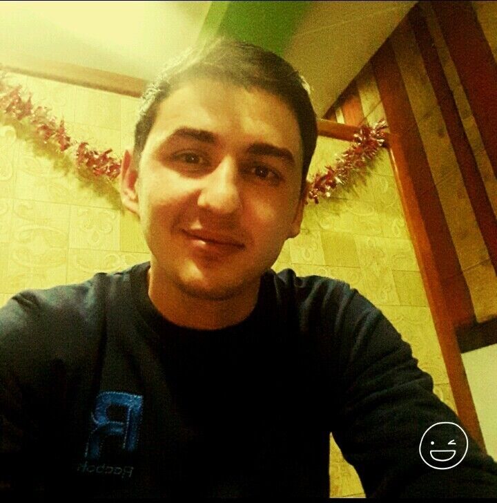  ,   Ismail, 32 ,   ,   , c 