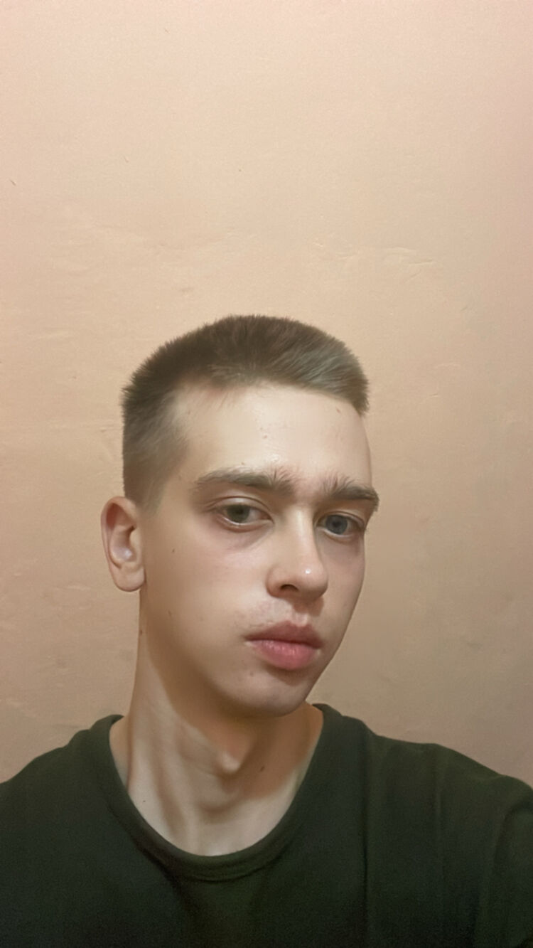  53834992  Pavel, 22 ,    