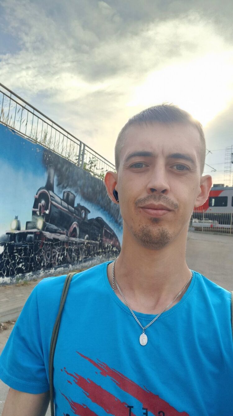  43679102  , 35 ,    
