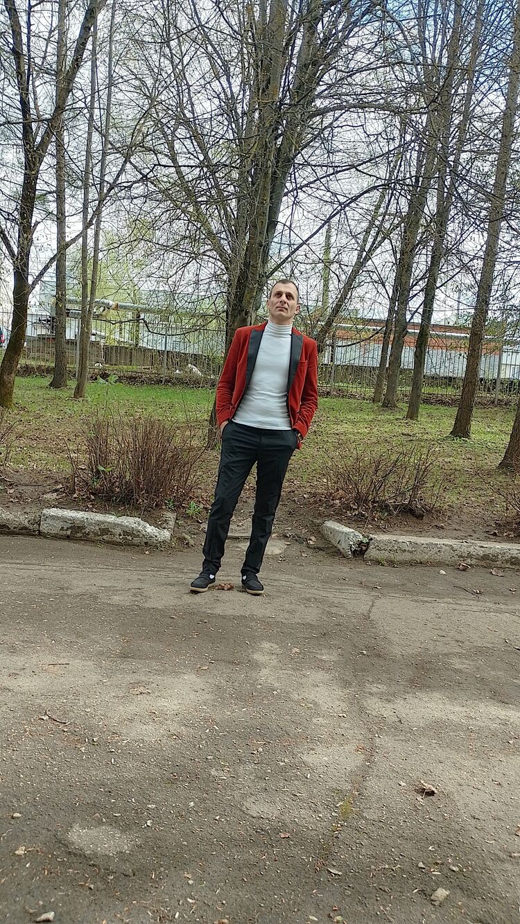  ,   Arman, 34 ,   ,   