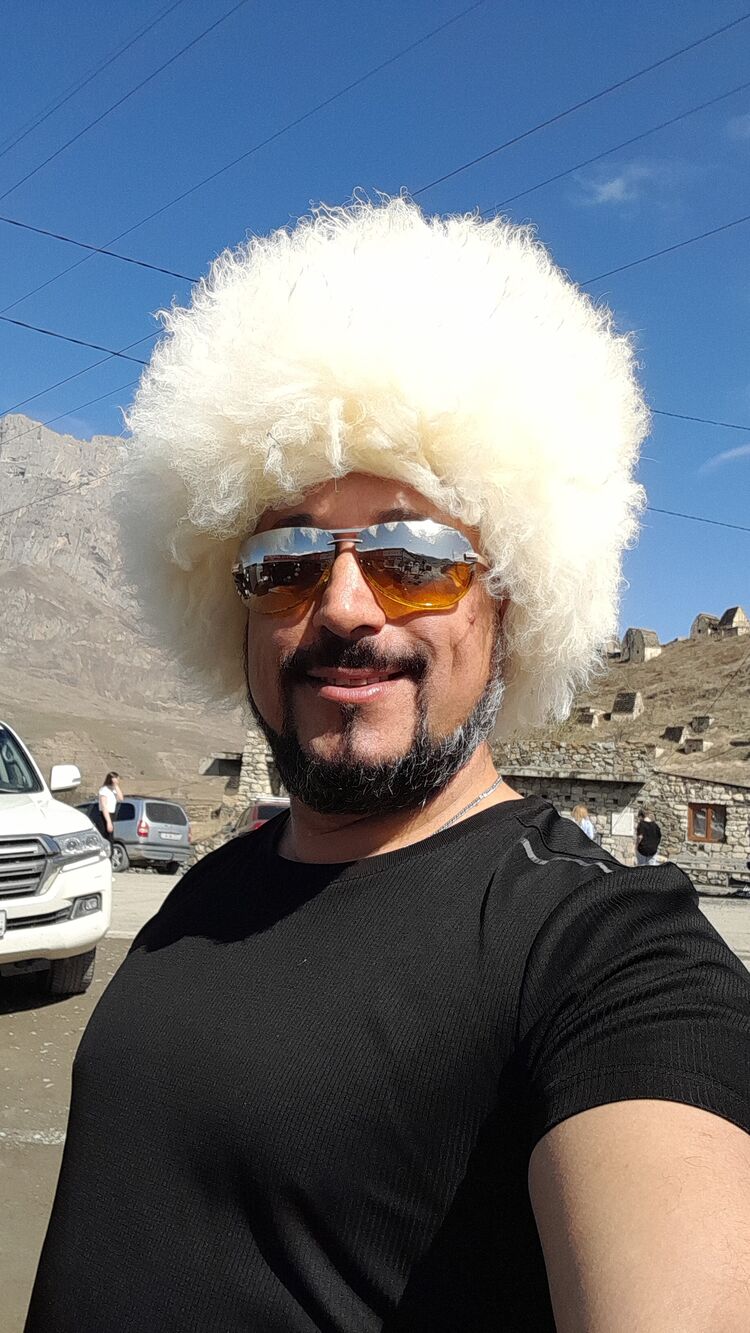  ,   Levan, 44 ,   ,   , c 